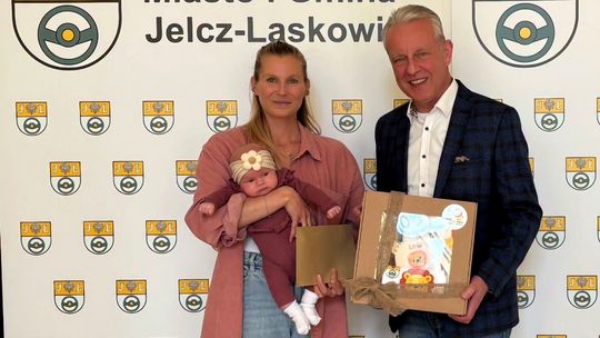 JELCZ-LASKOWICE To już 47. noworodek z wyprawką