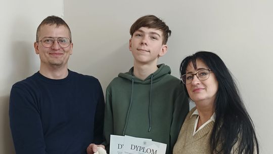 Kolejne sukcesy oławskiego ucznia, tym razem na szczeblu krajowym. Mateusz Maszkowski laureatem konkursu IPN!