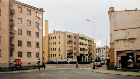 Oława pierwszej połowy lat 90. Tak to zapamiętaliście?
