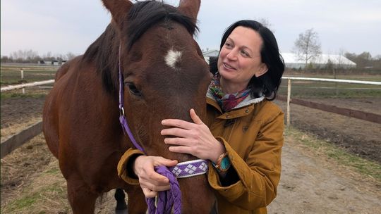 Koń Szaron i jego właścicielka Monika Jakubowska z Oławy