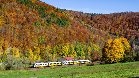 Wiosna na torach, korekta rozkładu jazdy pociągów