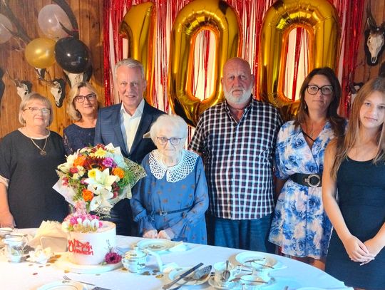 100 lat świętuje dziś pani Anna Sobczak