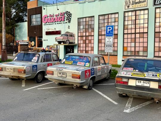 17 tys. km w 43 dni za nimi. Prawie, bo do Oławy dotrą jutro