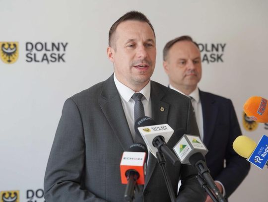 30 mln zł dla firm. Dolny Śląsk uruchamia pożyczki na bezpieczeństwo i odporność przedsiębiorstw