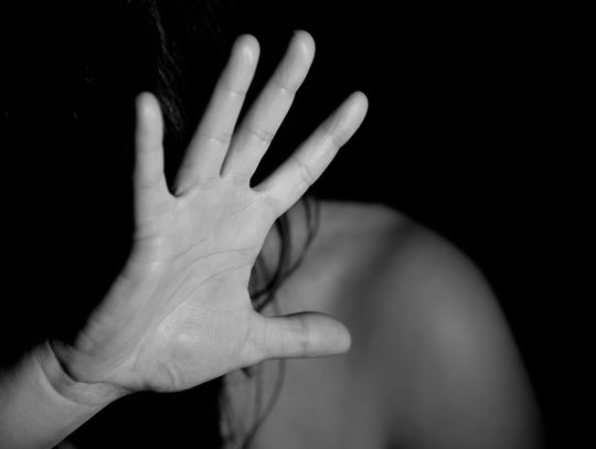 41-latek otrzymał nakaz opuszczenia mieszkania i zakaz zbliżania się do partnerki