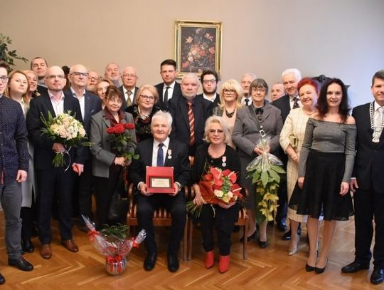 50 lat Bożeny i Ryszarda! Poznali się na „fajfach”