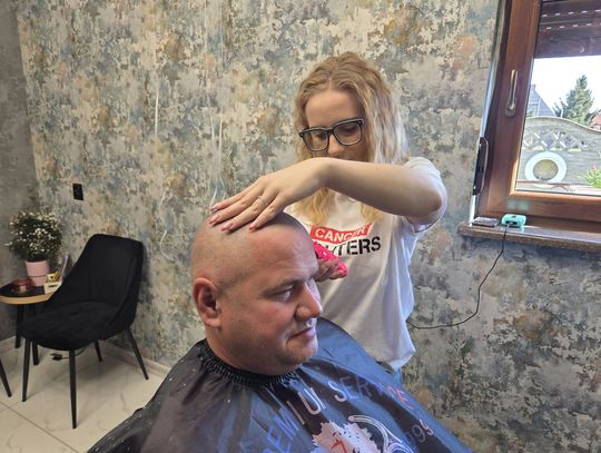 Adam: - Włosy odrosną, a pieniądze na koncie fundacji zostaną