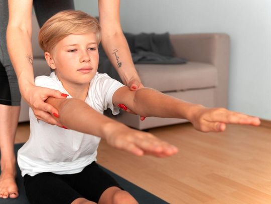 Asymetryczne łopatki – czy to tylko defekt estetyczny, czy początek poważnego problemu?