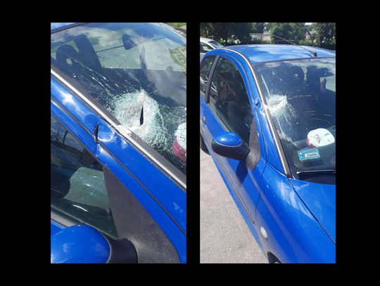 Atak siekierą na auta?