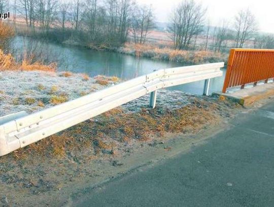 Barierki będą, ale na razie tylko przy jednym stawie