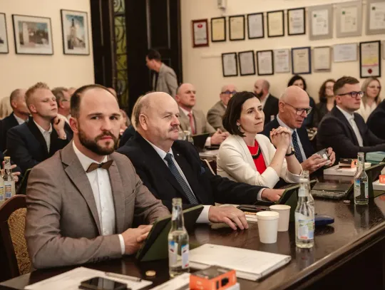 Będzie nowy statut gminy J-L? Sześciu radnych dołączyło do komisji