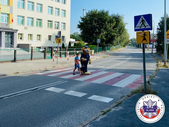 Bezpieczna droga do szkoły: Jak rodzice i kierowcy mogą chronić najmłodszych uczestników ruchu?