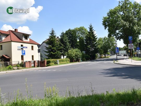 Bo ciężarówki niszczą studzienki
