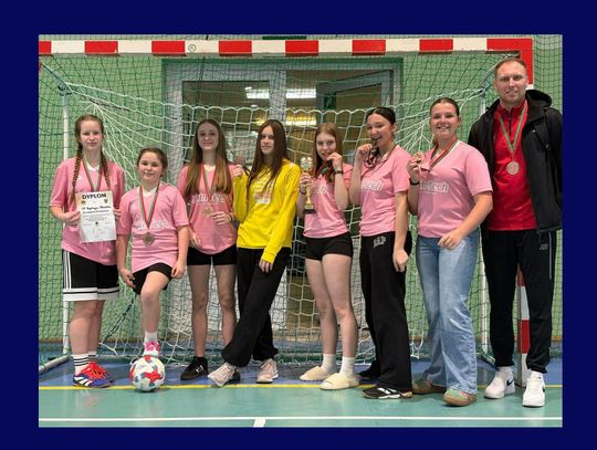 Brąz dziewcząt z Bystrzycy