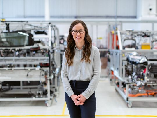 Budowa maszyn przemysłowych — od pomysłu do gotowej linii produkcyjnej