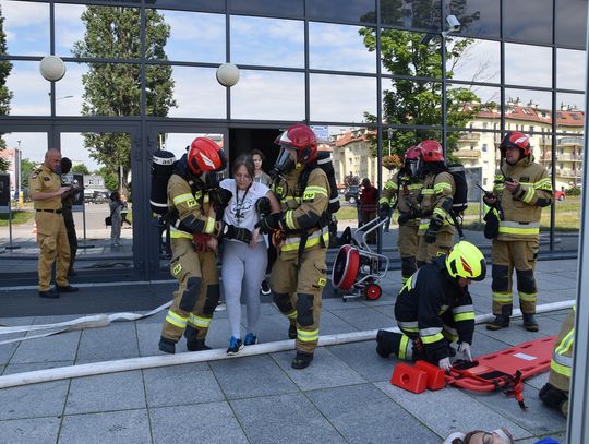 Butla z gazem wybucha w CSiR, strażacy reagują [ZDJĘCIA]