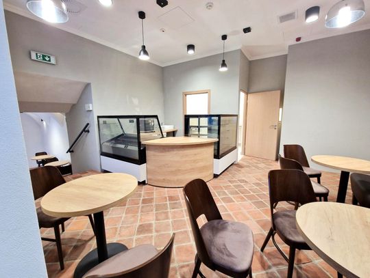 Chcesz prowadzić kawiarnię w ratuszu? Jaki czynsz?