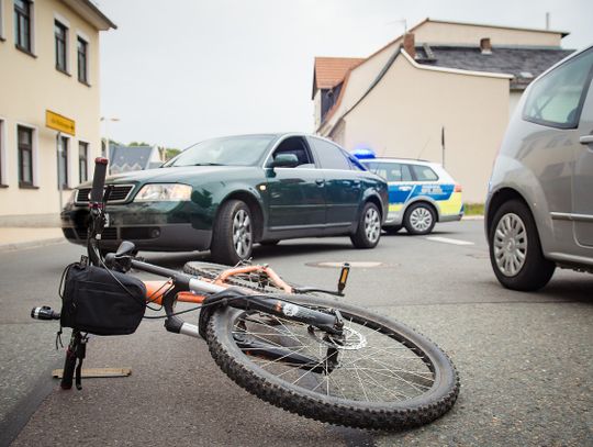 Coraz więcej rowerzystów. Oławska policja przypomina o kilku sprawach