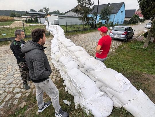 Czekają w napięciu. Wielka woda przyjdzie?