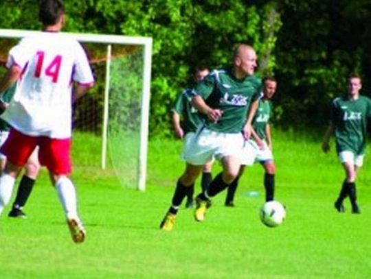 Czarni kontynuują passę