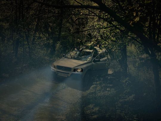 Różnica w drodze hamowania między oponami letnimi a zimowymi może być ogromna