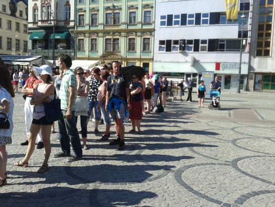 Dali głowę dla chorych na raka!