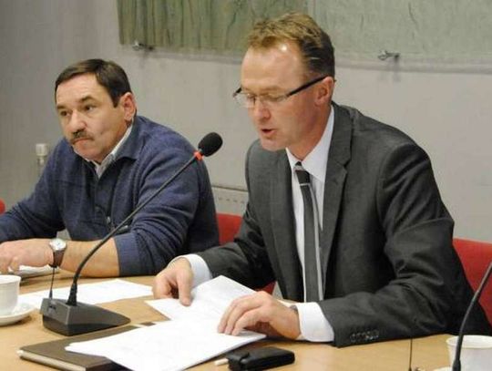 Długi, uszkodzony dysk i brak ksiąg rachunkowych. Kłopoty LGD