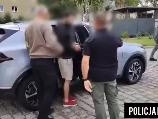 Doprowadził do czołowego zderzenia. Został deportowany Doprowadził do czołowego zderzenia. Został deportowany