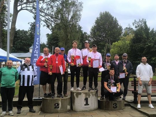 Dwa medale mistrzostw Polski dla zawodników KS Petanque Oława
