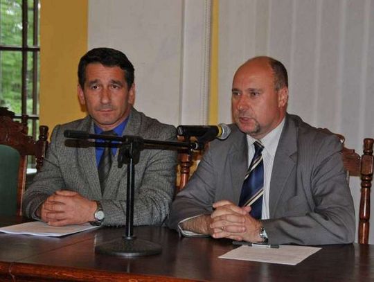 Dymisja Niemirowskiego i walkower