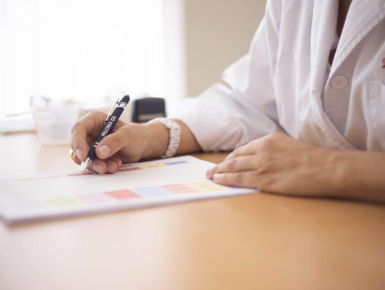 Dzień zabiegu laserowej korekcji wzroku — jak wygląda od przyjęcia do wyjścia z kliniki?