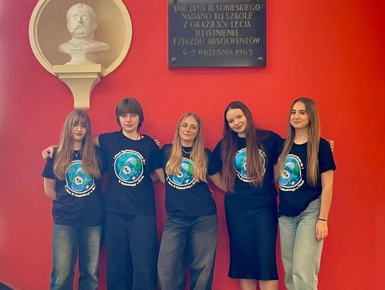 Dziewczęta z LO nr 1 zajęły II miejsce w kraju!