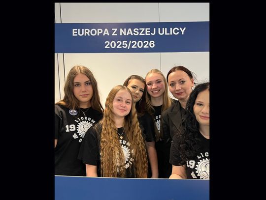 Dziewczyny z klasy 1A: Julka Łabowska, Zuzanna Harasymowicz, Wiktoria Skibińska, Adrianna Szawara oraz Matylda Gutowska - pokonały drużyny z całej Polski