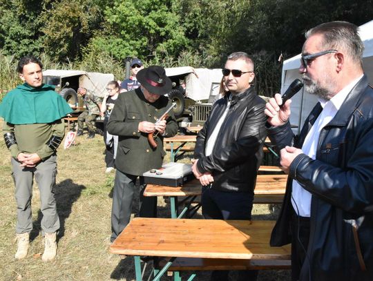 Fortel Szczęśniaka, czyli co z ruinami