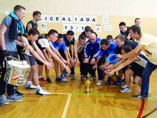 Gospodarze znów najlepsi