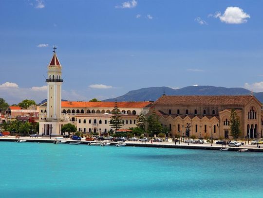 Grecja, którą warto odkryć – wyspy pełne słońca, historii i niezapomnianych chwil