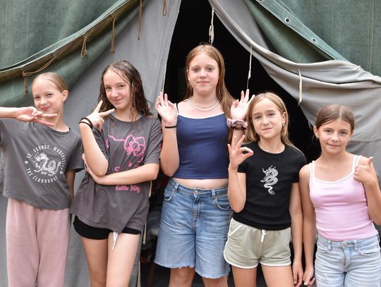 Harcerze pozdrawiają z obozu w Lubiatowie (GALERIA) Harcerze pozdrawiają z obozu w Lubiatowie (GALERIA)