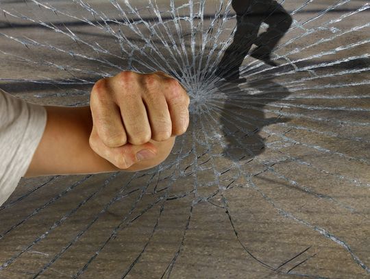 I znów przemoc. Awanturował się, wyzywał, groził rodzicom śmiercią