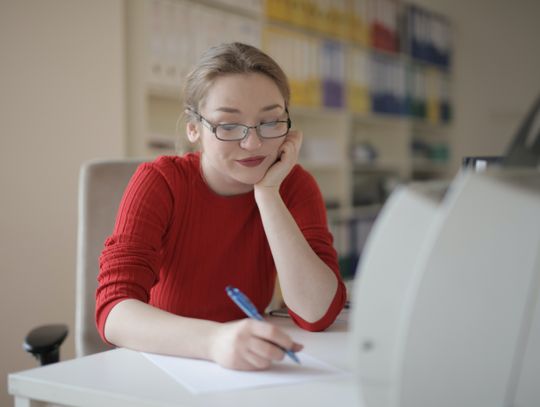 Ile kosztuje księgowa, a ile biuro rachunkowe