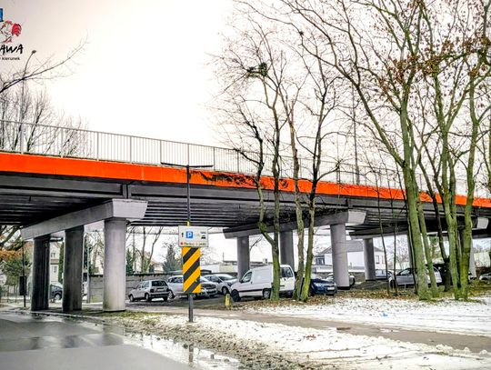 Ile będzie miejsc parkingowych pod wiaduktem?