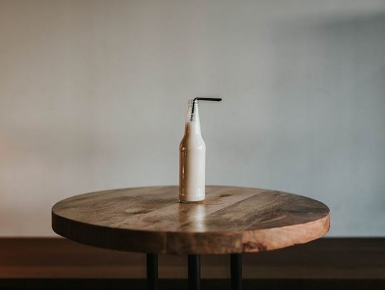 Innowacyjne zastosowania plastikowych słoików w biznesie