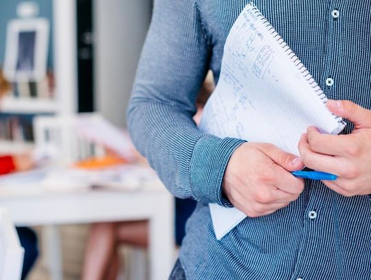 Jak badania CAWI i CATI pomagają w zbieraniu danych?