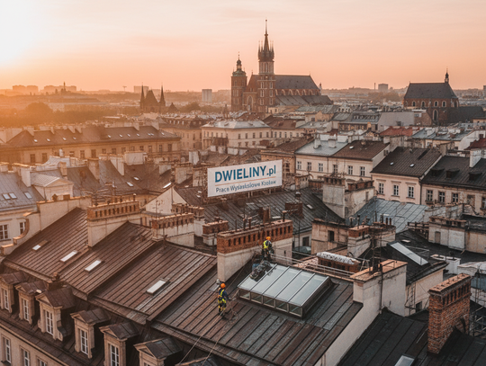 Jak profesjonalny dostęp linowy wspiera krakowskie nieruchomości?