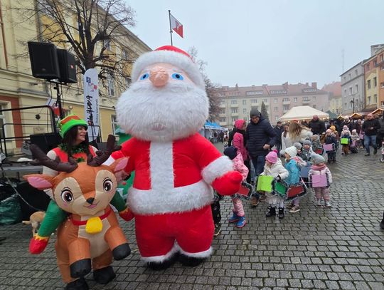 Jarmark w Oławie trwa [ZDJĘCIA]