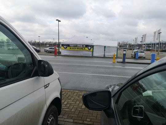 Kiedy i gdzie najbliższy punkt szczepień "drive thru"? 