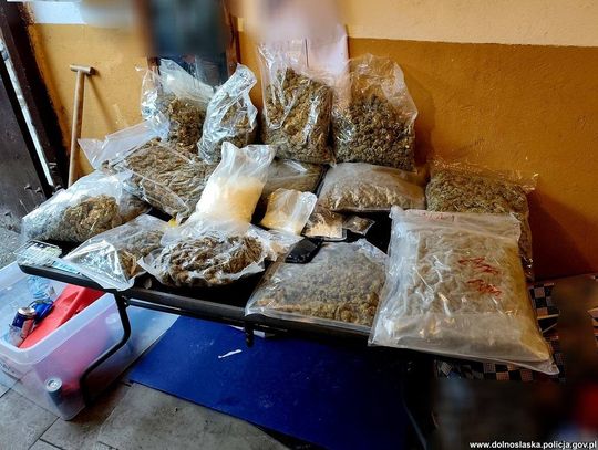 Kilogramy narkotyków policja przejęła w Oławie