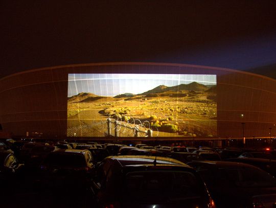 Kino samochodowe - filmy i mecze reprezentacji - na największym ekranie w Europie