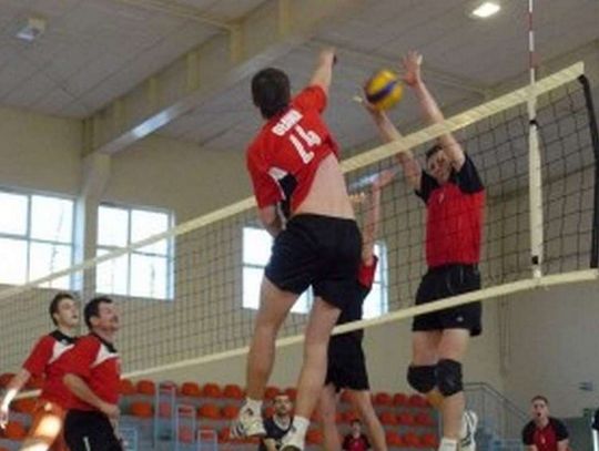 Last Pub pewnie prowadzi