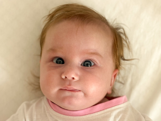 Malutka Aurora walczy o samodzielność. Ty też możęsz jej pomóc