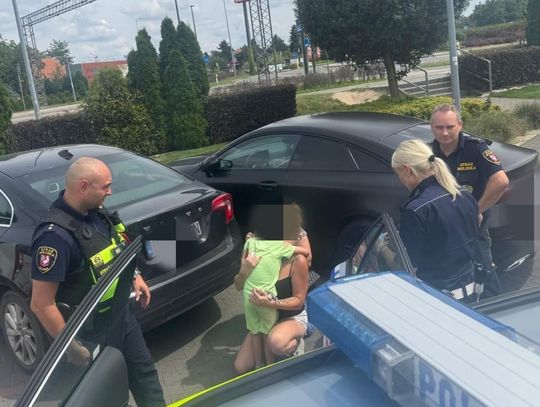 Mama odnalezionego 6-latka dziękuje, a syn... szykuje niespodziankę dla strażników miejskich